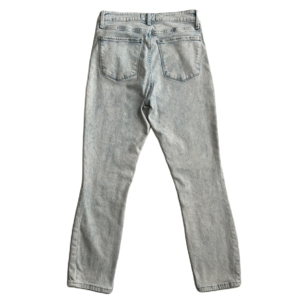 Abercrombie & Fitch Women’s Light Wash‎ Simone High Rise Ankle Jean 4S - Picture 2 of 12